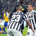 Vidal e Tevez