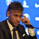 Neymar Signs For PSG