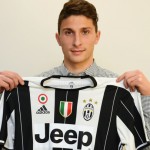 Mercato Juve: Caldara potrebbe già partire.