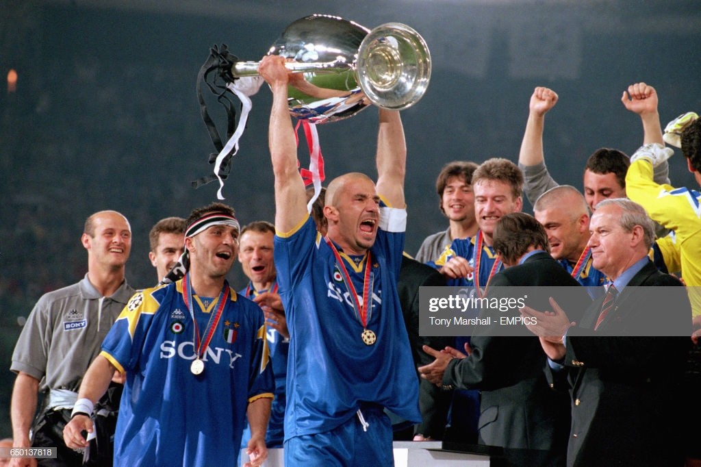 gettyimages-650137818-1024x1024