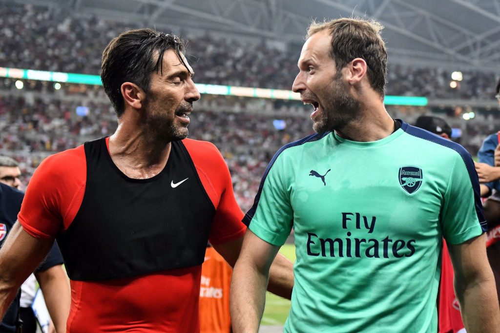 Buffon e Cech