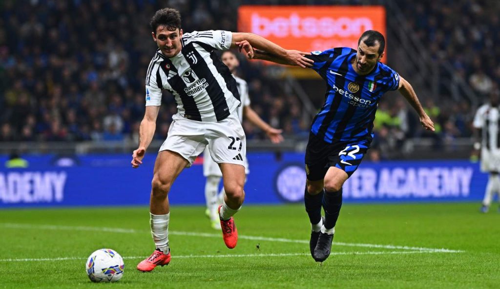 Andrea Cambiaso (10)