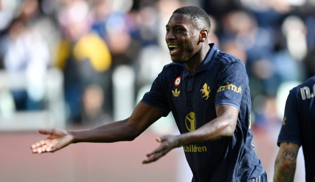 Randal Kolo Muani (2)