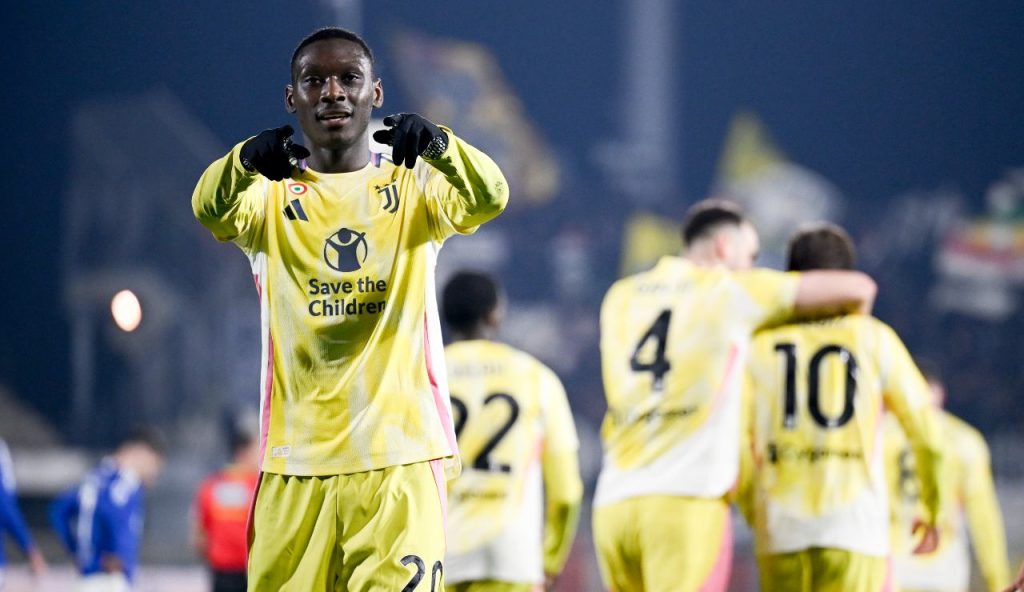 Randal Kolo Muani (3)